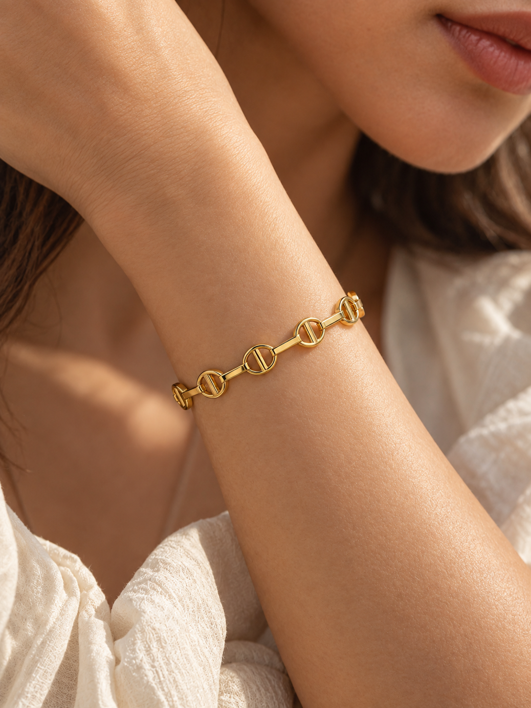 Medallion Bracelet