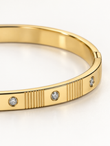 Crystal Stud Braclet