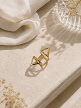 The Trine Ring