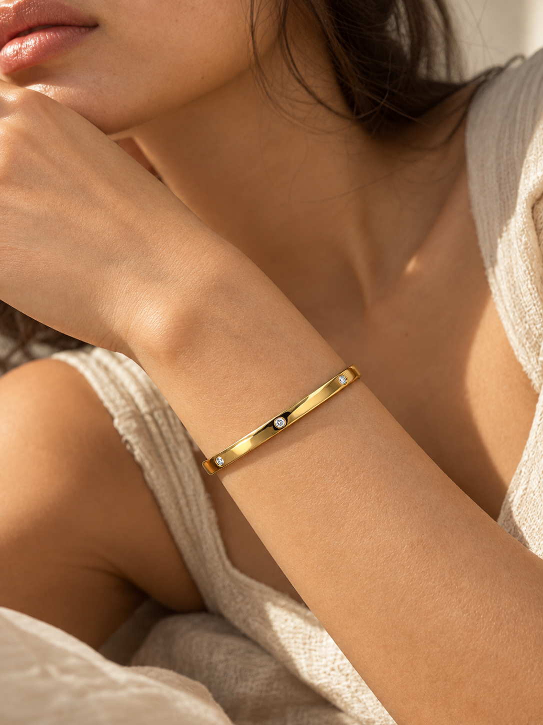 Luxe Gold & Diamond Kada