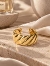 Wave Gold Cuff