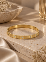 Crystal Stud Braclet